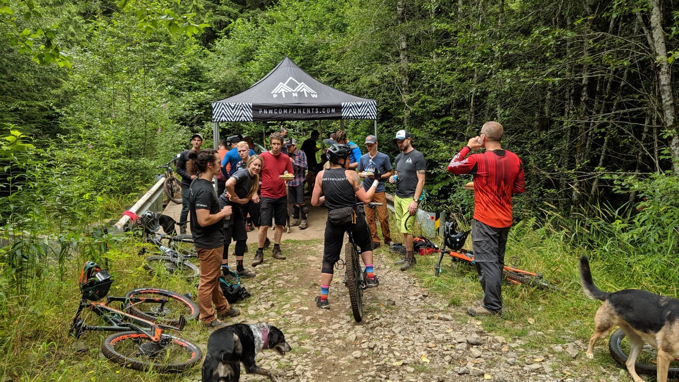 Staying Connected With The Cycling Community